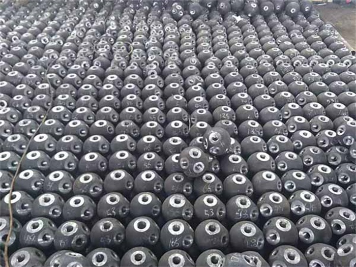 新泰螺栓球网架