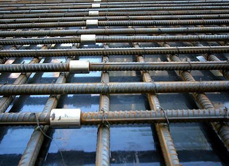 新泰为什么建楼房时，要在钢筋上加一排小圆环？原来作用这么大